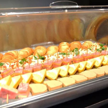 Готель Berthelot 4*