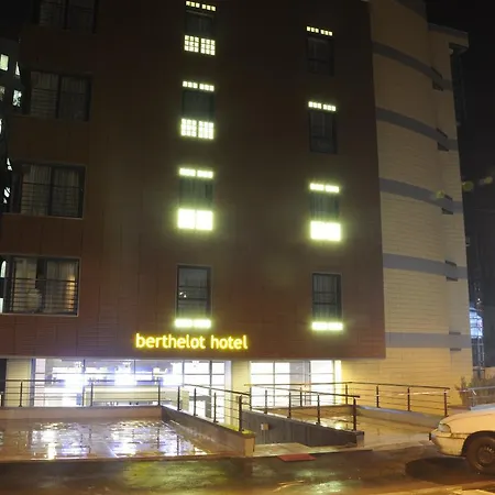 Готель Berthelot 4*