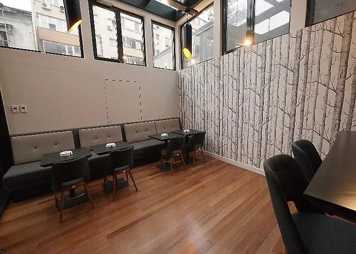 贝特洛酒店 4* 布加勒斯特